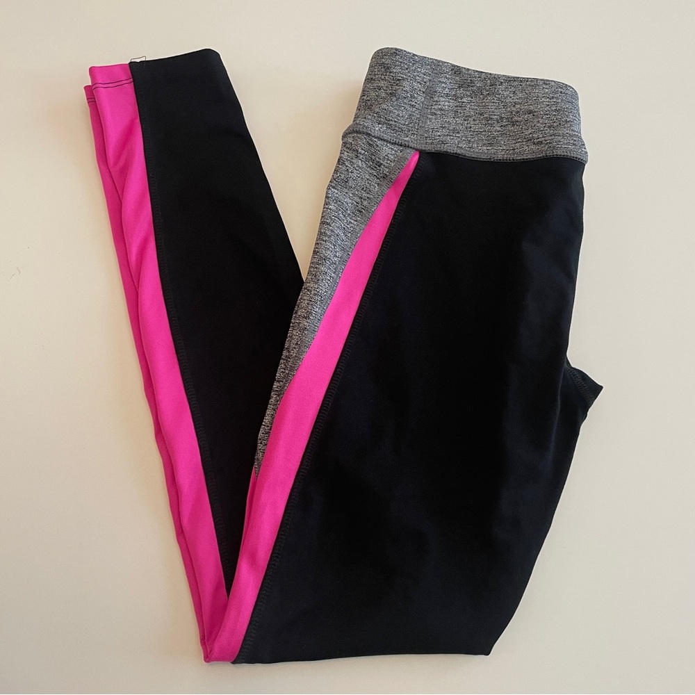 Forever 21 Black Pink Grey Leggings Size Medium